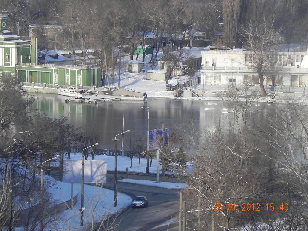 Rassvet Hotel Dnjepropetovsk Buitenkant foto
