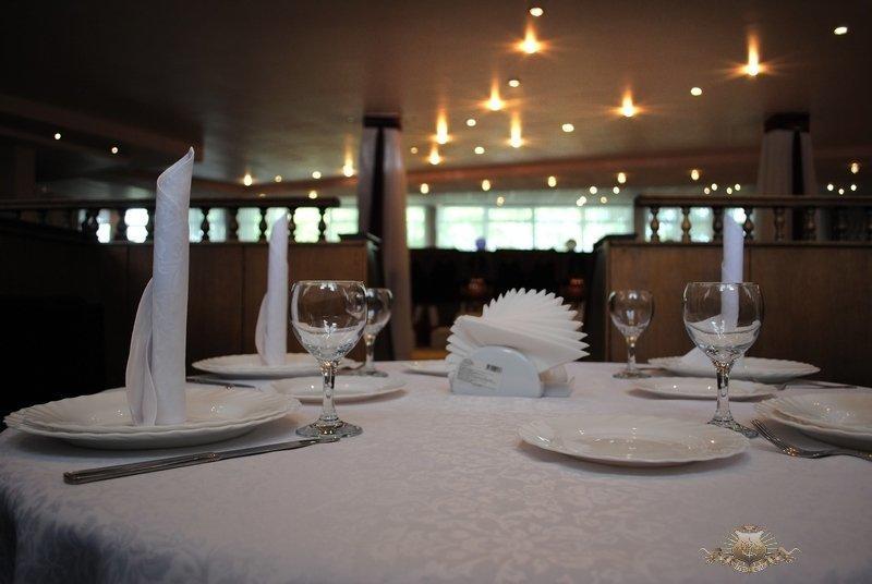 Rassvet Hotel Dnjepropetovsk Buitenkant foto