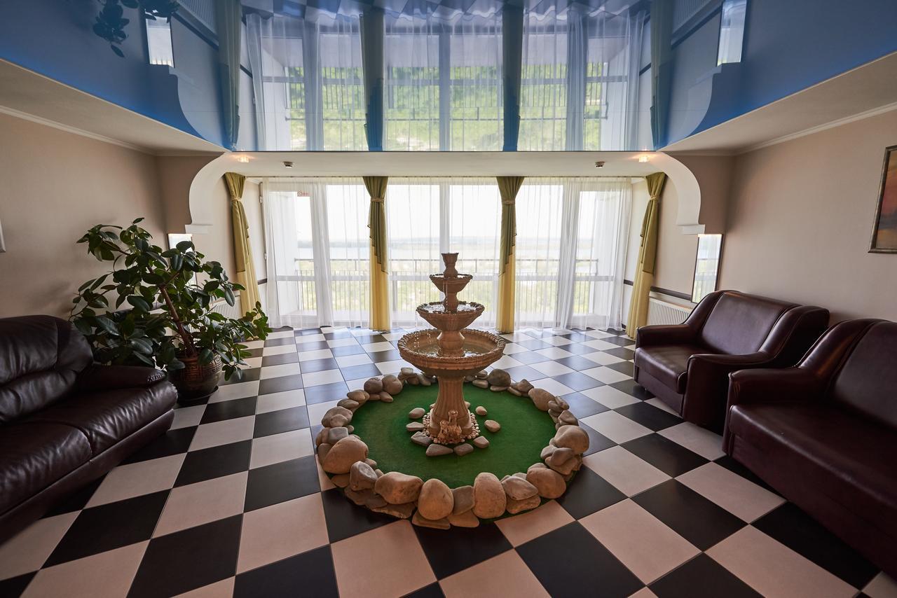 Rassvet Hotel Dnjepropetovsk Buitenkant foto
